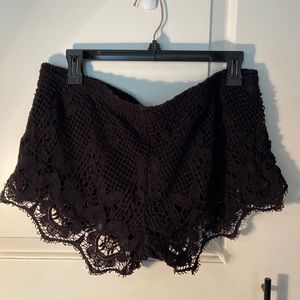 Black express shorts
